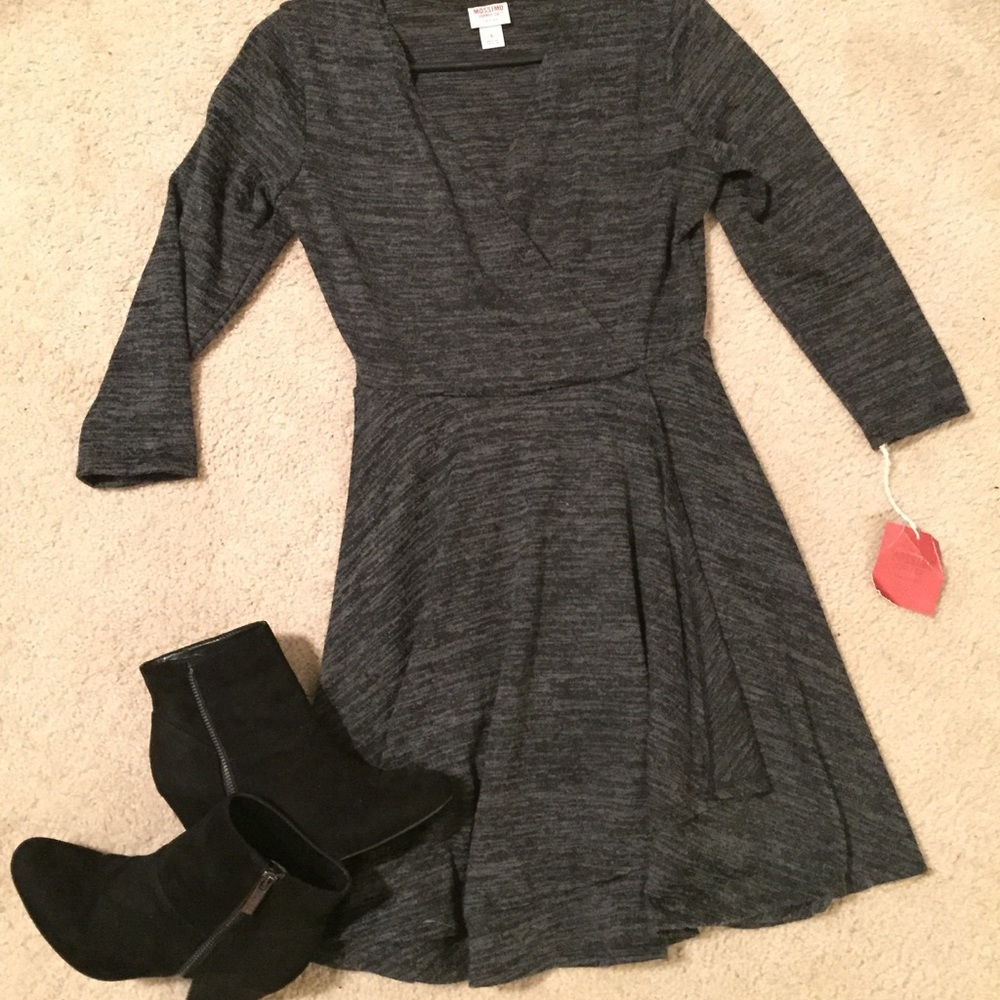 Fit & flare sweater dress